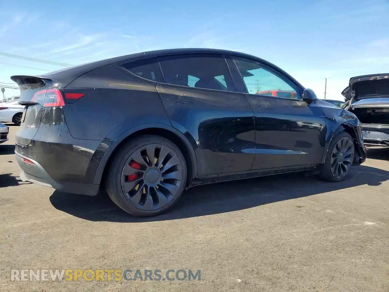 3 Photograph of a damaged car 5YJYGDEF1MF216594 TESLA MODEL Y 2021