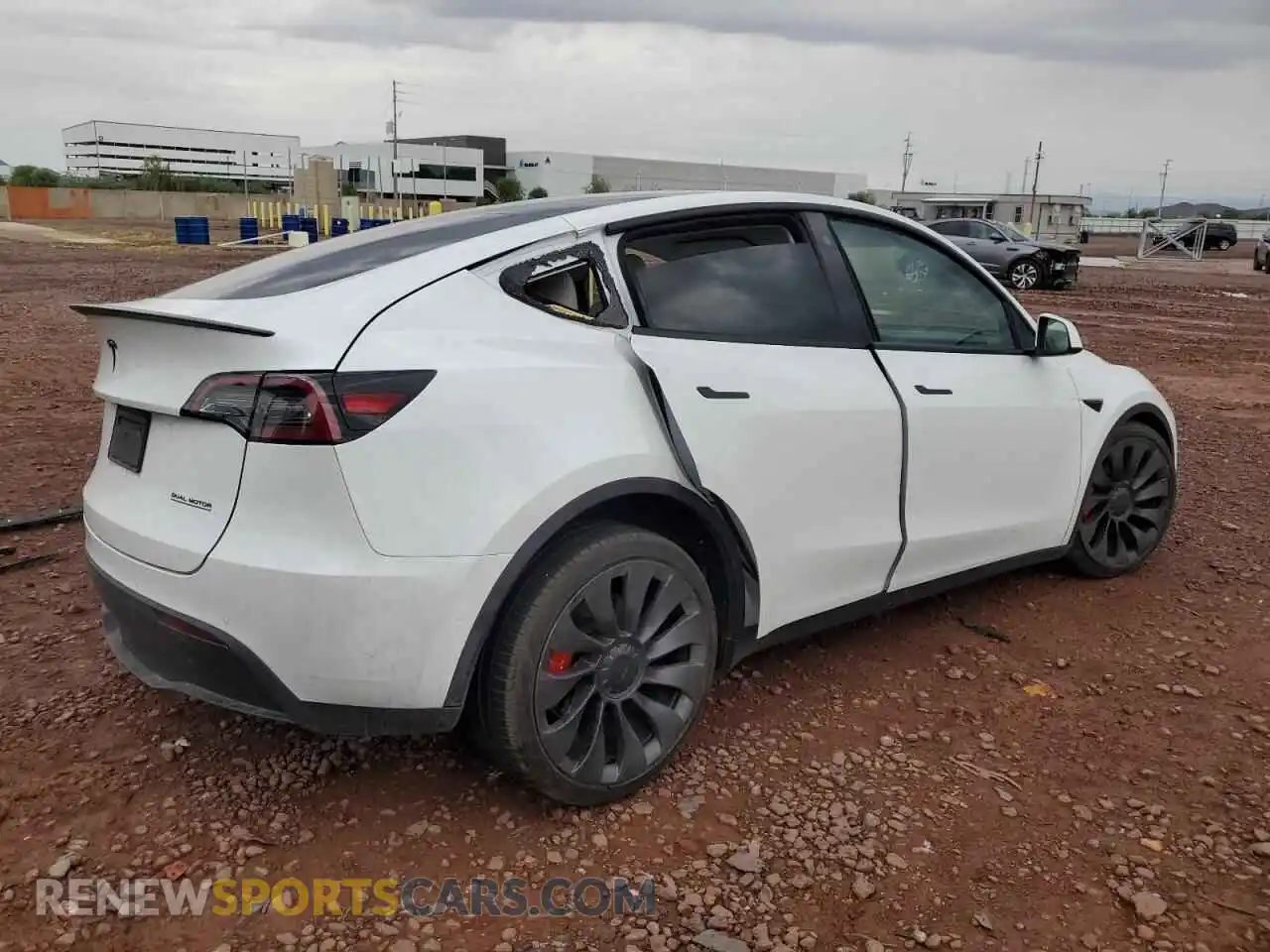 3 Photograph of a damaged car 5YJYGDEF1MF252091 TESLA MODEL Y 2021
