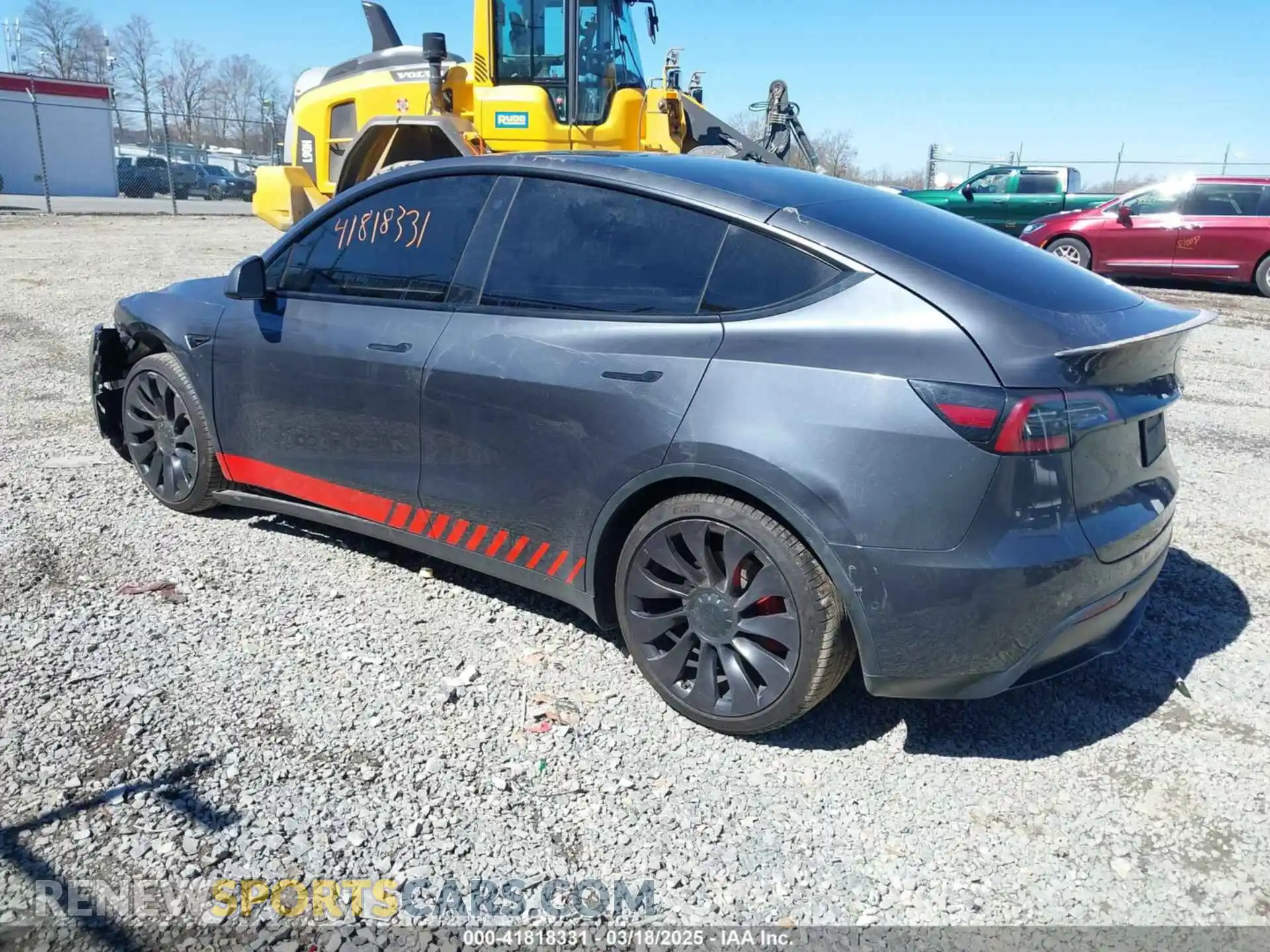 3 Photograph of a damaged car 5YJYGDEF1MF268405 TESLA MODEL Y 2021