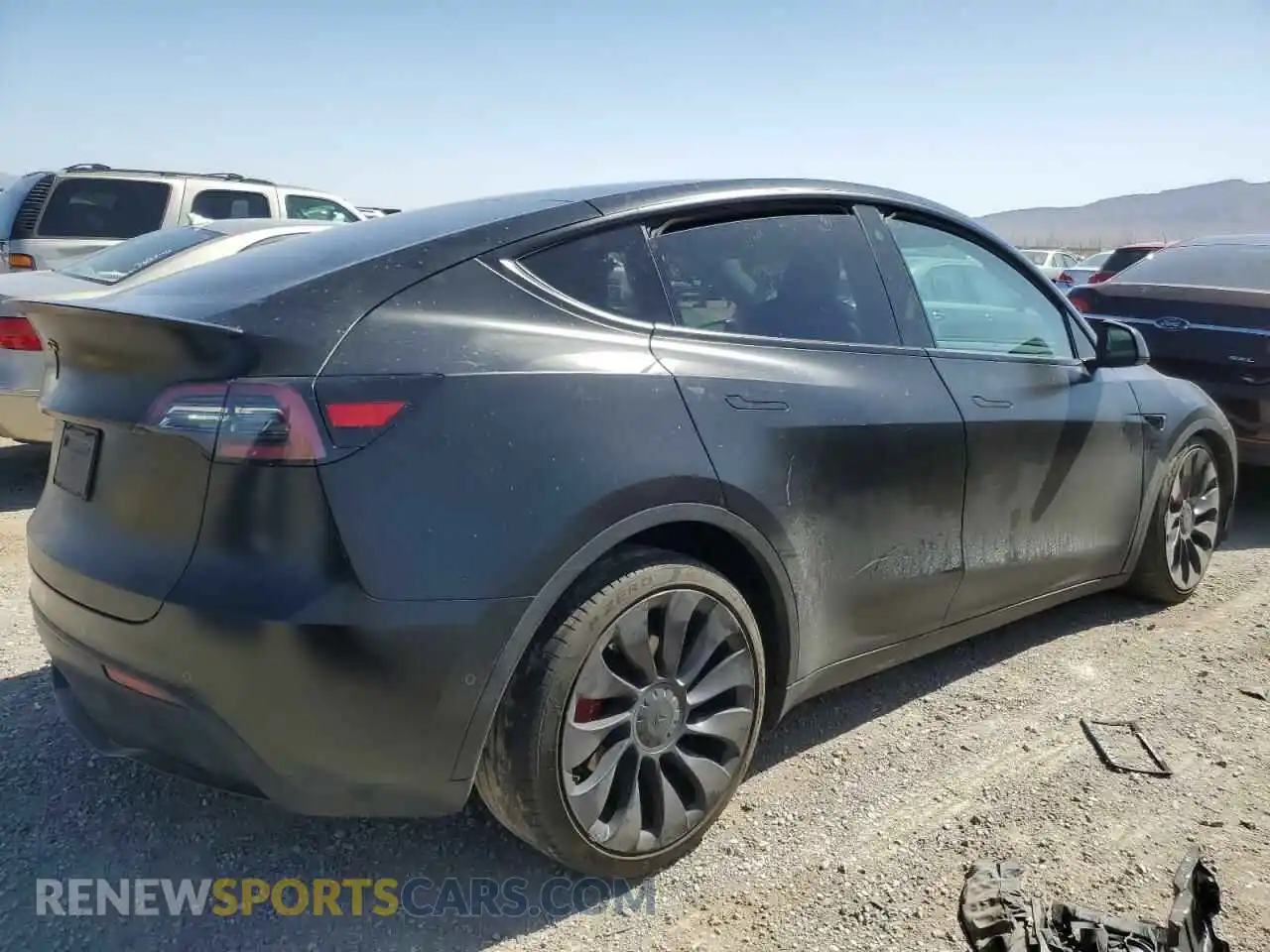 3 Photograph of a damaged car 5YJYGDEF1MF277816 TESLA MODEL Y 2021