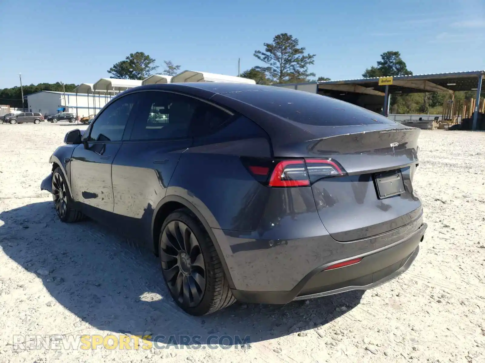 3 Photograph of a damaged car 5YJYGDEF2MF081447 TESLA MODEL Y 2021