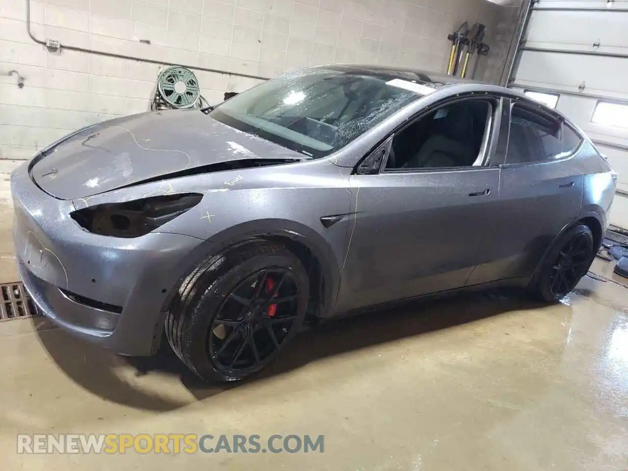 1 fotografías del automóvil dañado 5YJYGDEF2MF134700 TESLA MODEL Y 2021