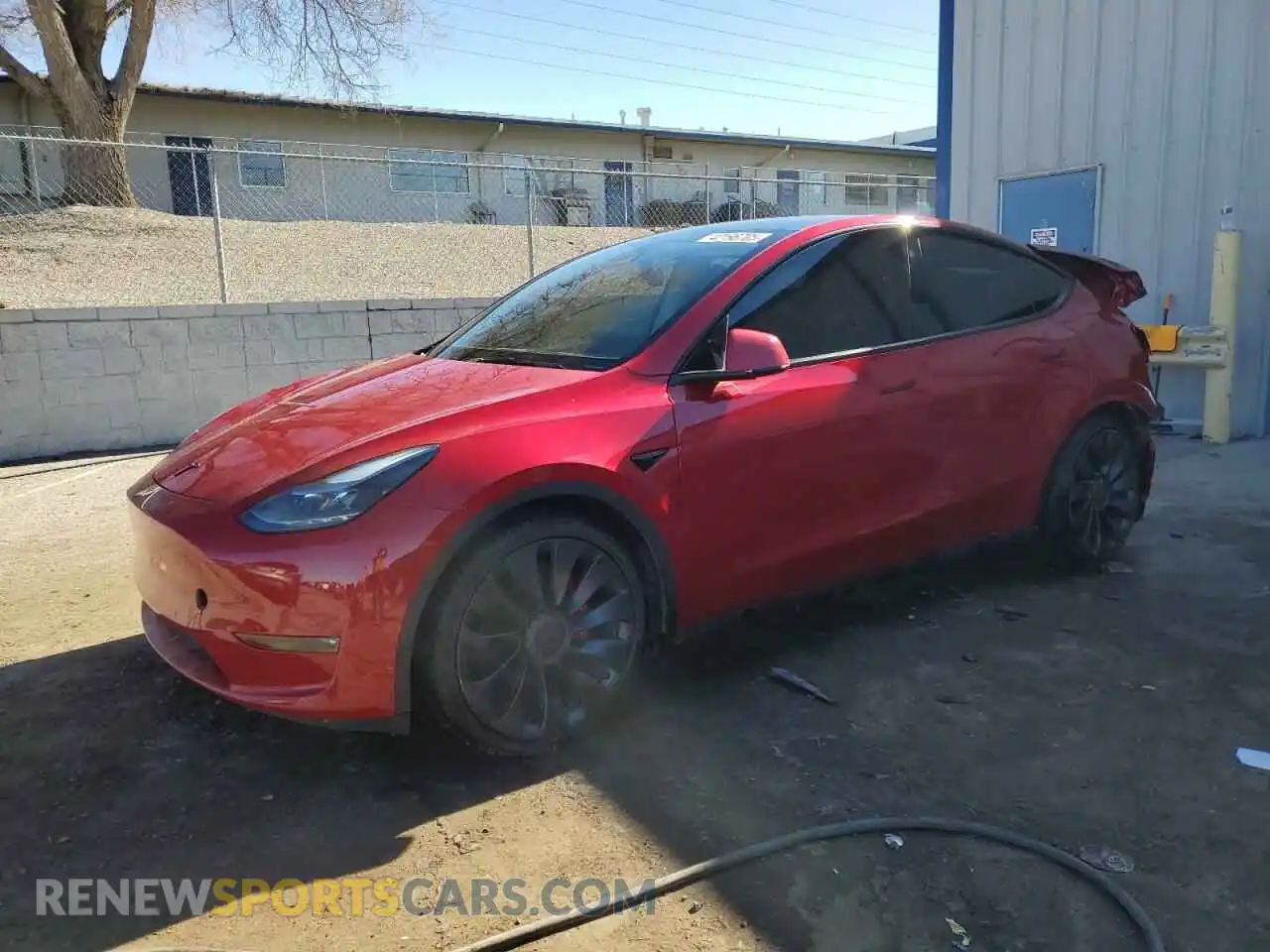 1 Photograph of a damaged car 5YJYGDEF3MF121714 TESLA MODEL Y 2021