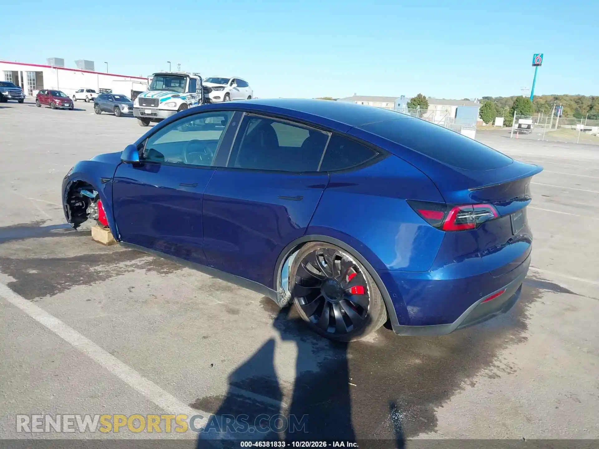 3 Photograph of a damaged car 5YJYGDEF3MF257227 TESLA MODEL Y 2021