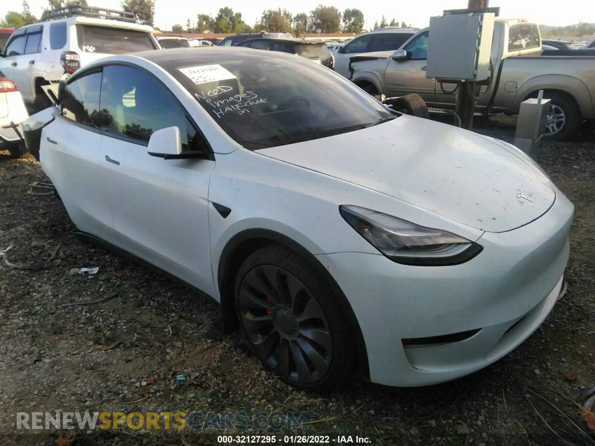 1 Photograph of a damaged car 5YJYGDEF4MF092238 TESLA MODEL Y 2021