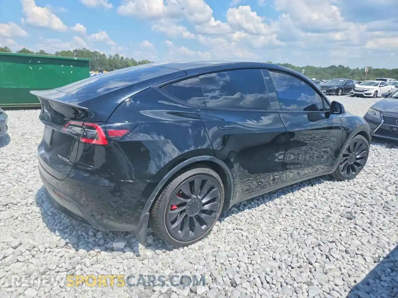 3 Photograph of a damaged car 5YJYGDEF4MF133547 TESLA MODEL Y 2021