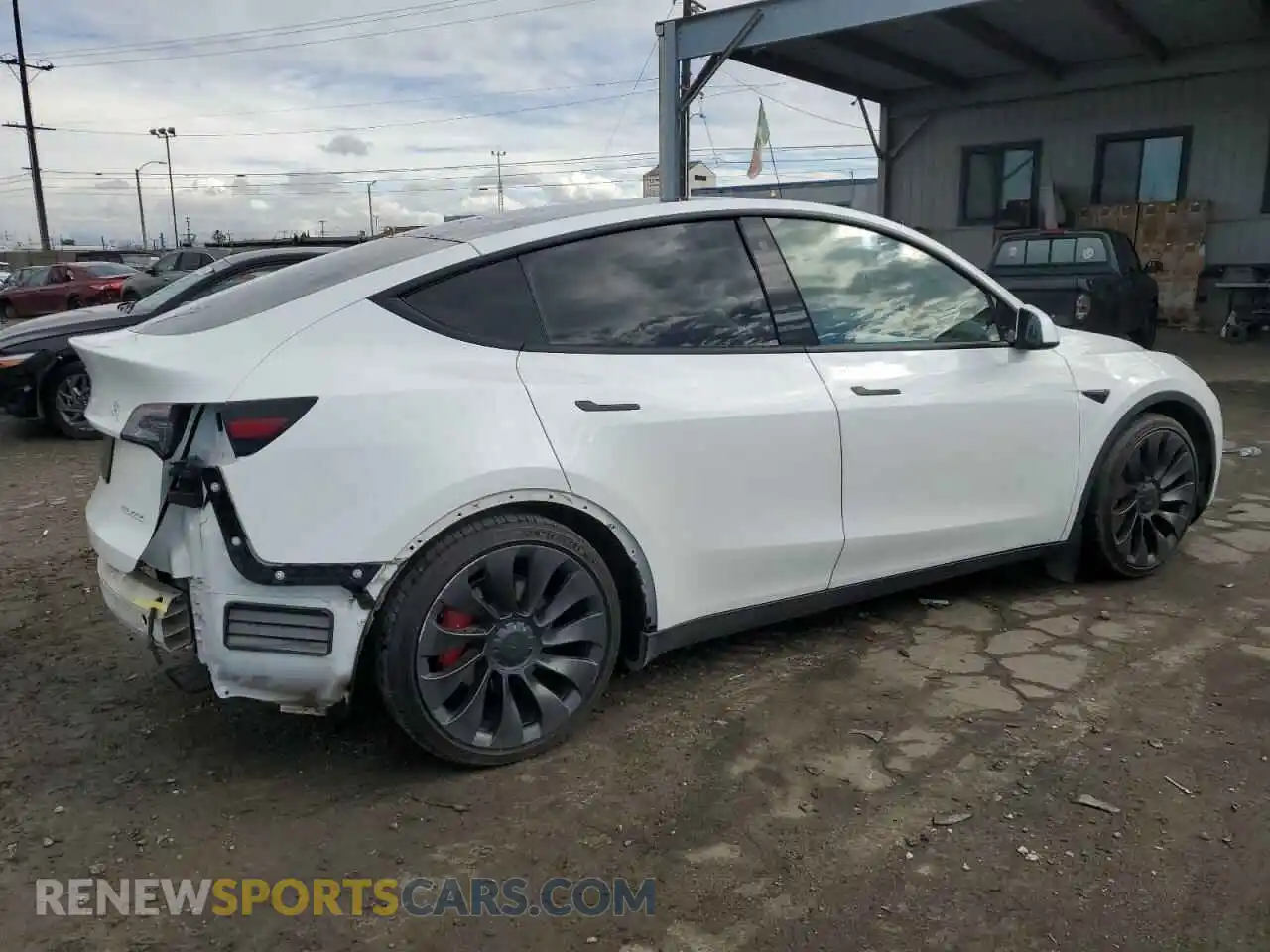 3 Photograph of a damaged car 5YJYGDEF4MF201815 TESLA MODEL Y 2021