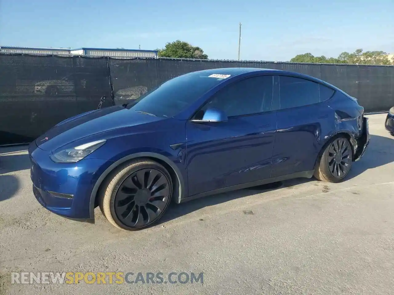 1 Photograph of a damaged car 5YJYGDEF4MF300358 TESLA MODEL Y 2021
