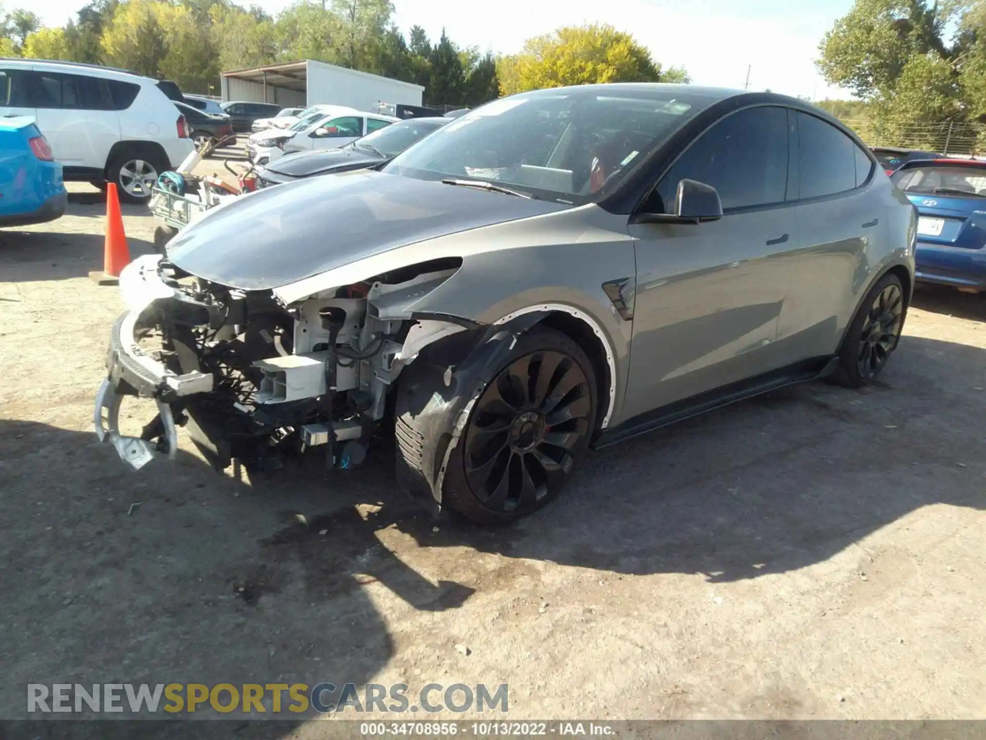 2 Photograph of a damaged car 5YJYGDEF5MF121665 TESLA MODEL Y 2021