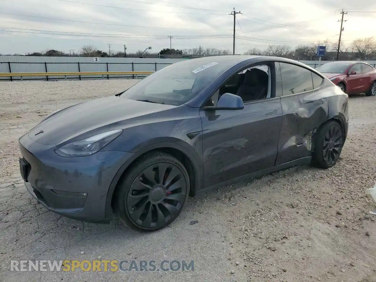1 Photograph of a damaged car 5YJYGDEF5MF270528 TESLA MODEL Y 2021