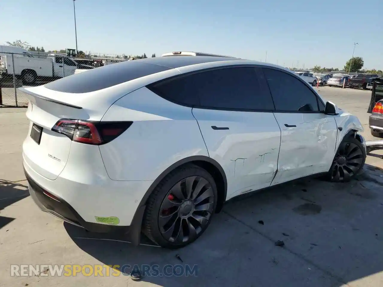 3 Фотография поврежденного автомобиля 5YJYGDEF5MF277737 TESLA MODEL Y 2021
