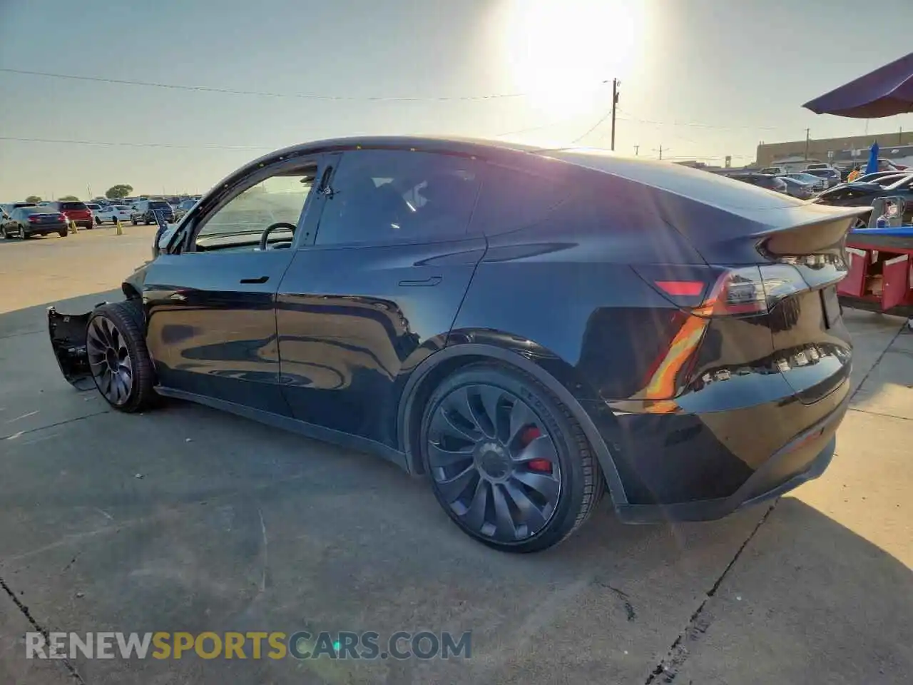 2 Photograph of a damaged car 5YJYGDEF6MF251986 TESLA MODEL Y 2021