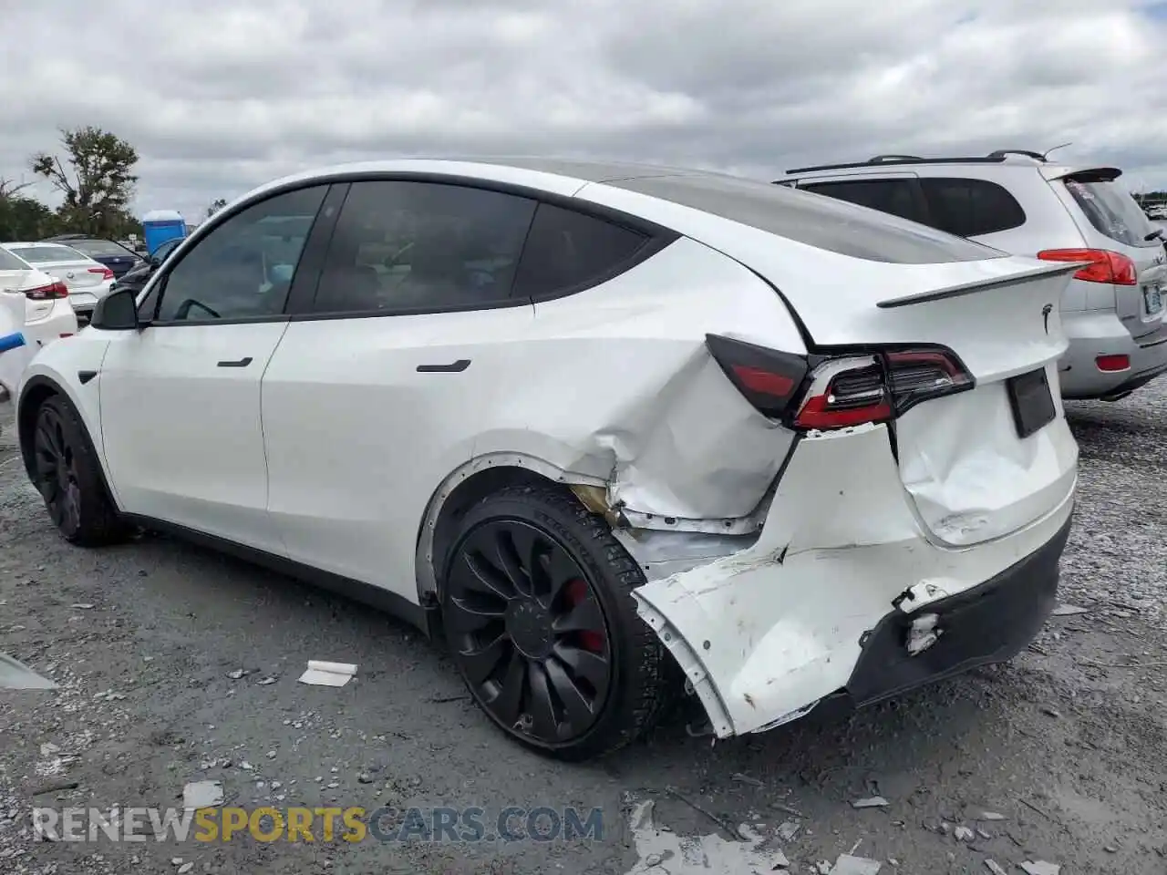 2 Photograph of a damaged car 5YJYGDEF7MF089057 TESLA MODEL Y 2021