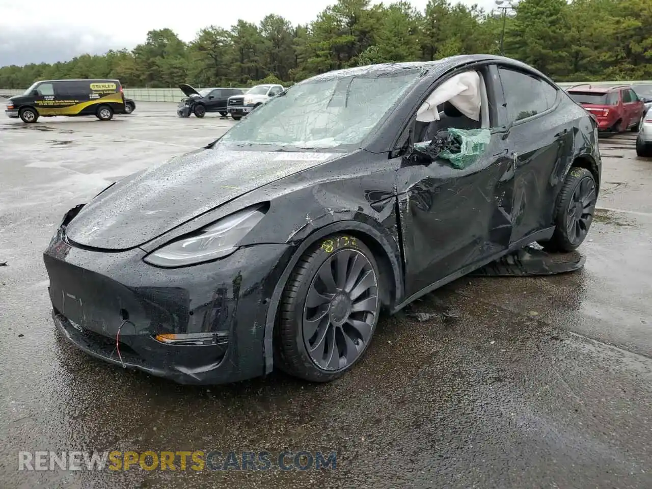 2 Photograph of a damaged car 5YJYGDEF7MF252953 TESLA MODEL Y 2021