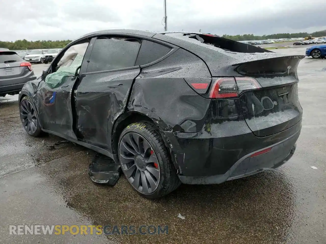 3 Photograph of a damaged car 5YJYGDEF7MF252953 TESLA MODEL Y 2021