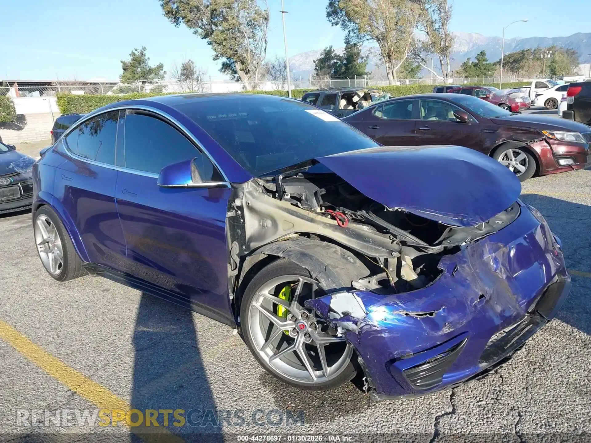 1 Photograph of a damaged car 5YJYGDEF8MF195081 TESLA MODEL Y 2021