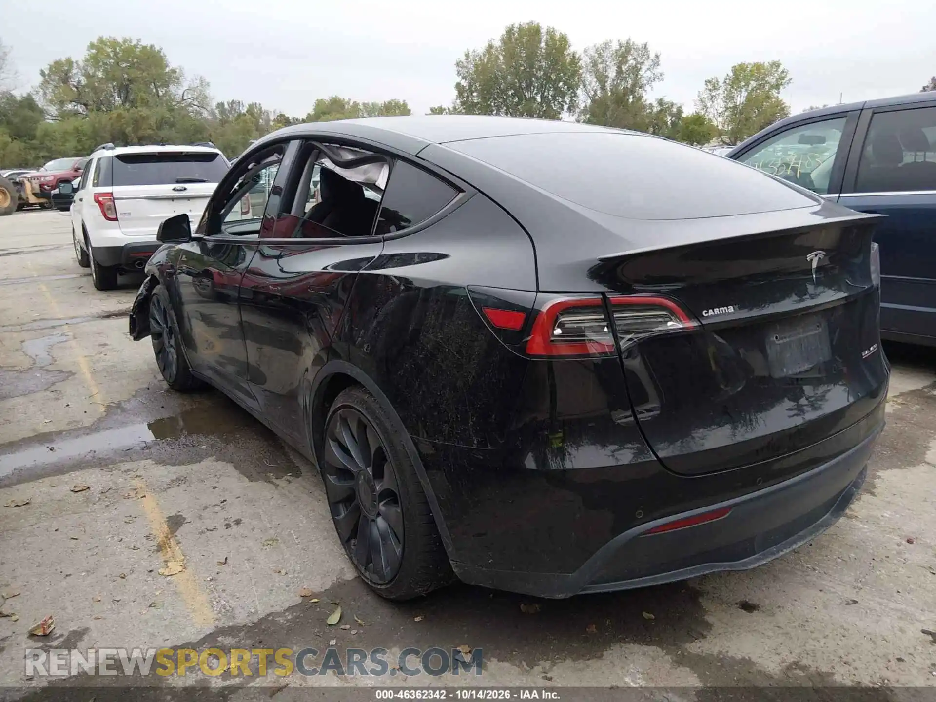 3 Photograph of a damaged car 5YJYGDEF8MF197509 TESLA MODEL Y 2021