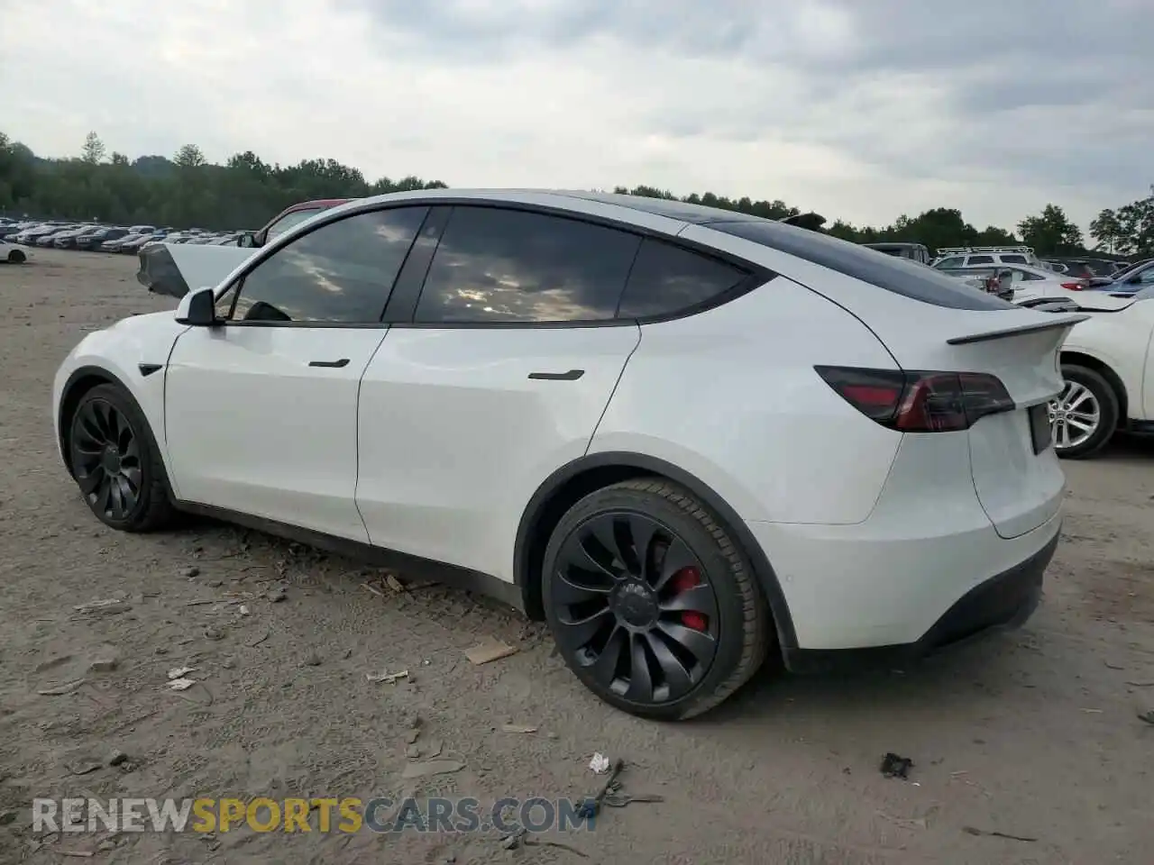 2 Photograph of a damaged car 5YJYGDEF8MF251682 TESLA MODEL Y 2021