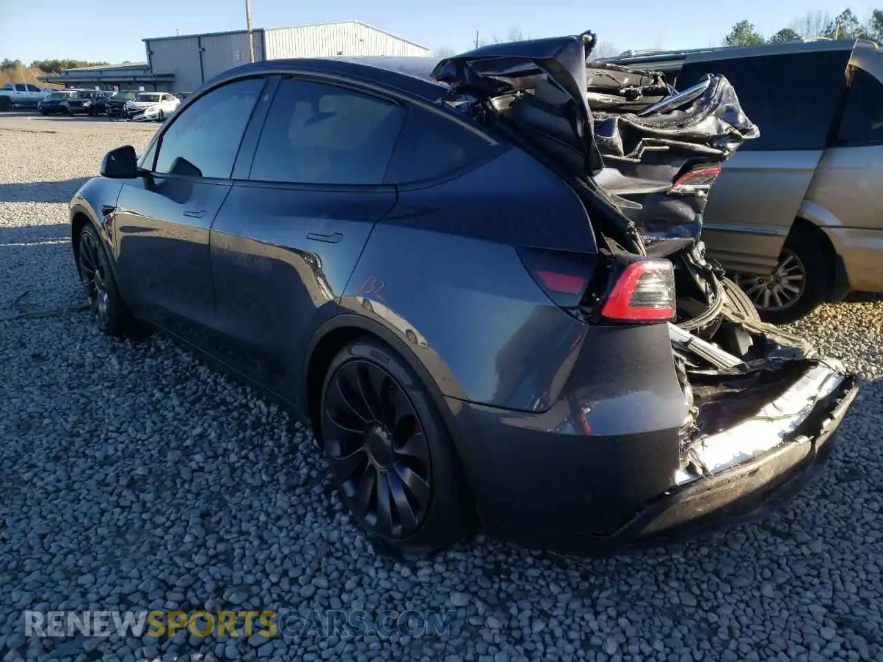 3 Photograph of a damaged car 5YJYGDEF8MF257224 TESLA MODEL Y 2021