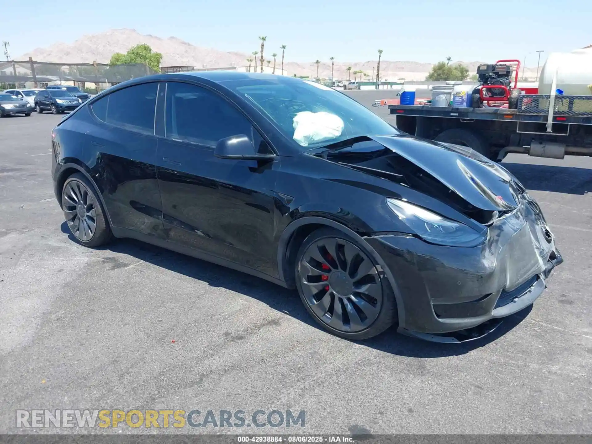 1 Photograph of a damaged car 5YJYGDEF8MF261113 TESLA MODEL Y 2021