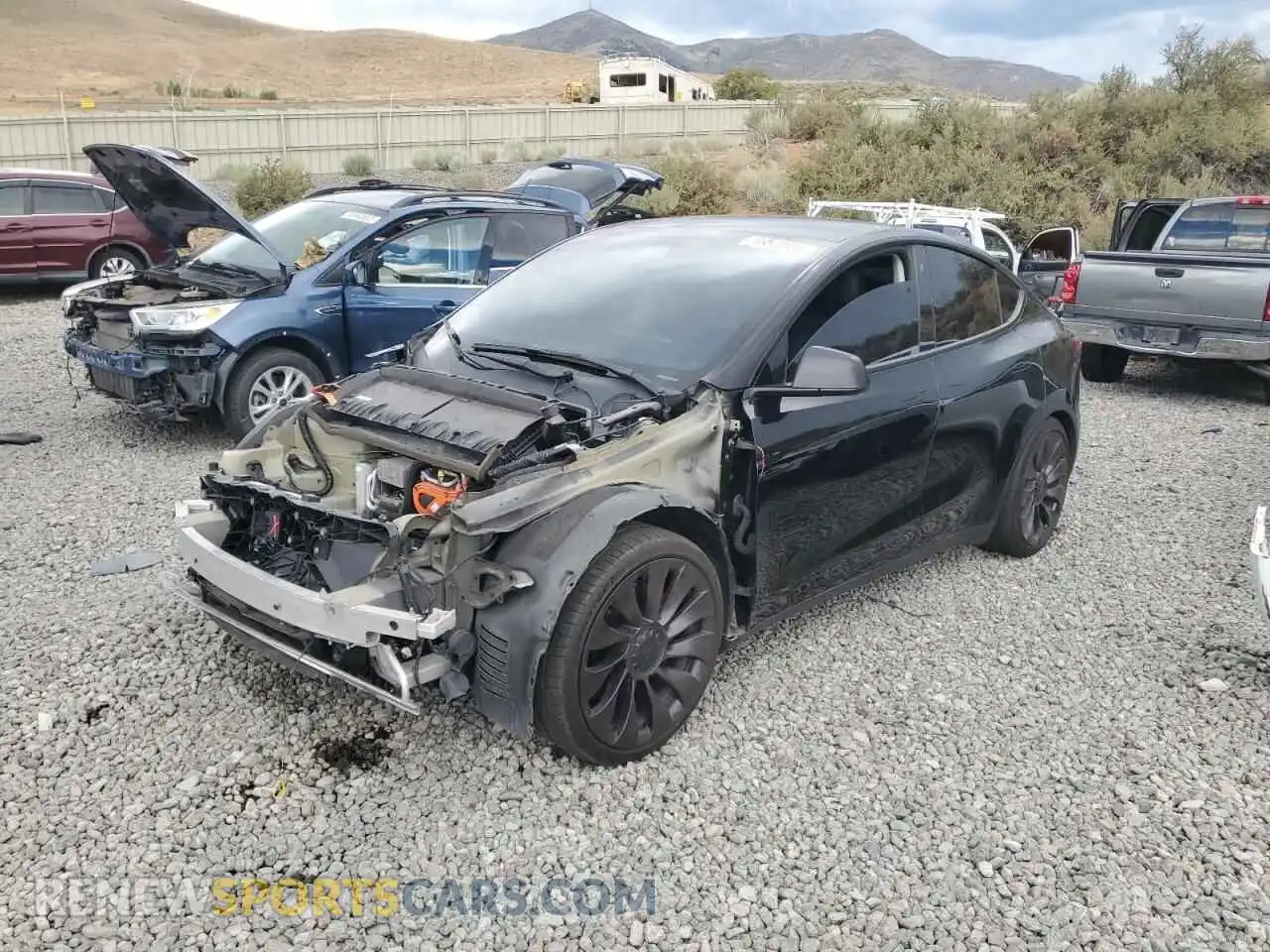 1 Photograph of a damaged car 5YJYGDEF8MF264061 TESLA MODEL Y 2021