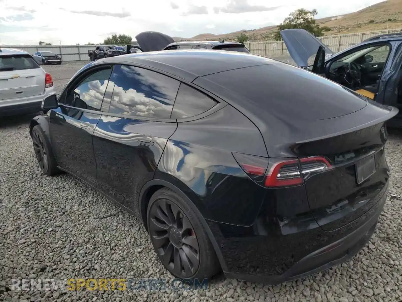 2 Photograph of a damaged car 5YJYGDEF8MF264061 TESLA MODEL Y 2021