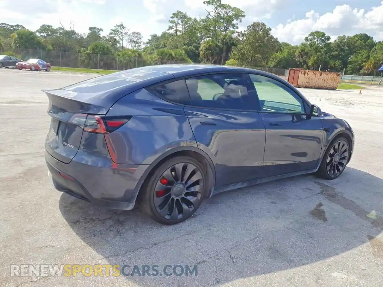 3 Photograph of a damaged car 5YJYGDEF9MF261704 TESLA MODEL Y 2021