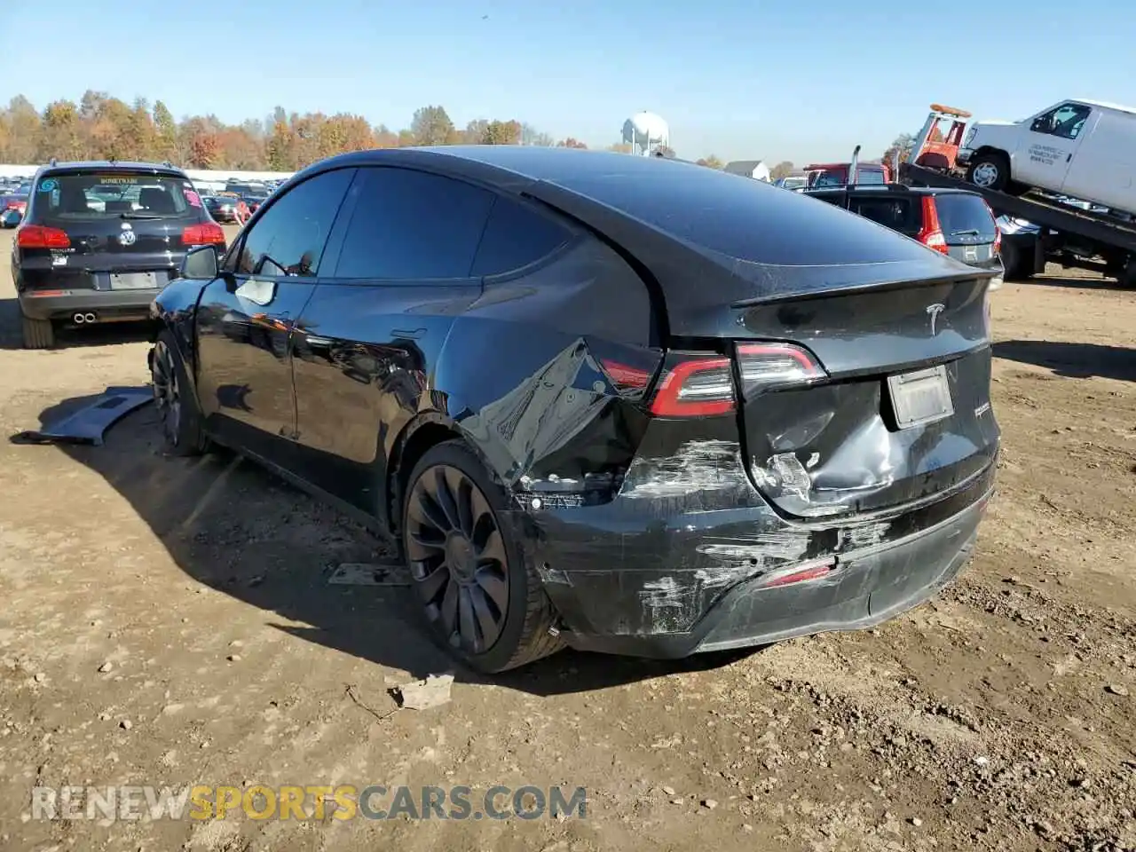 3 Photograph of a damaged car 5YJYGDEFXMF197222 TESLA MODEL Y 2021