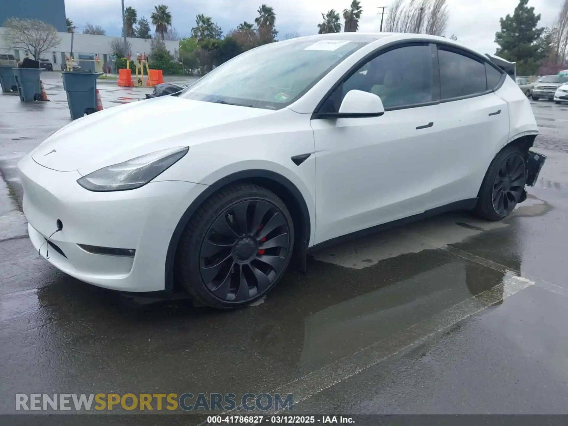 2 Photograph of a damaged car 5YJYGDEFXMF230350 TESLA MODEL Y 2021
