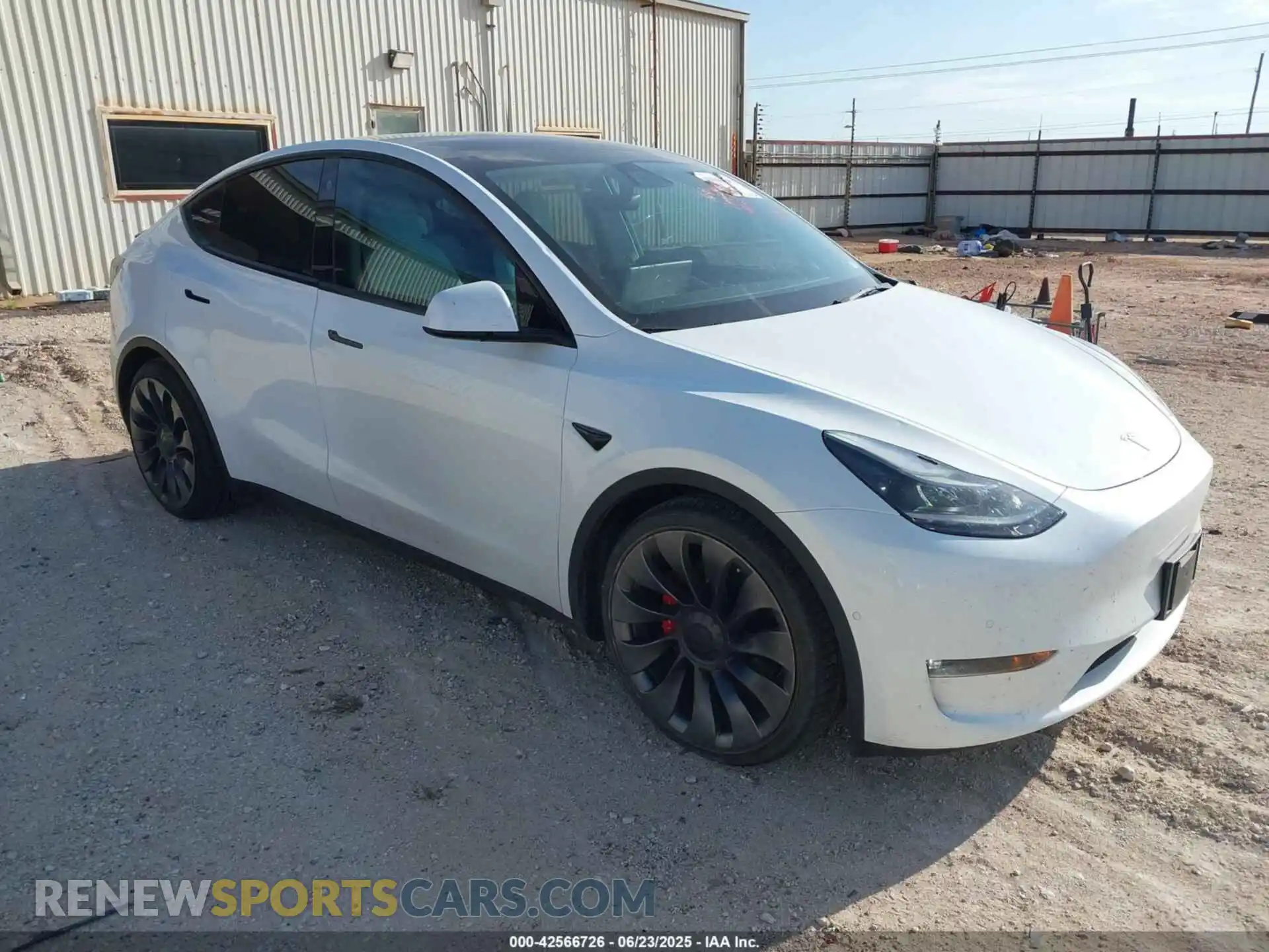 1 Photograph of a damaged car 5YJYGDEFXMF245110 TESLA MODEL Y 2021