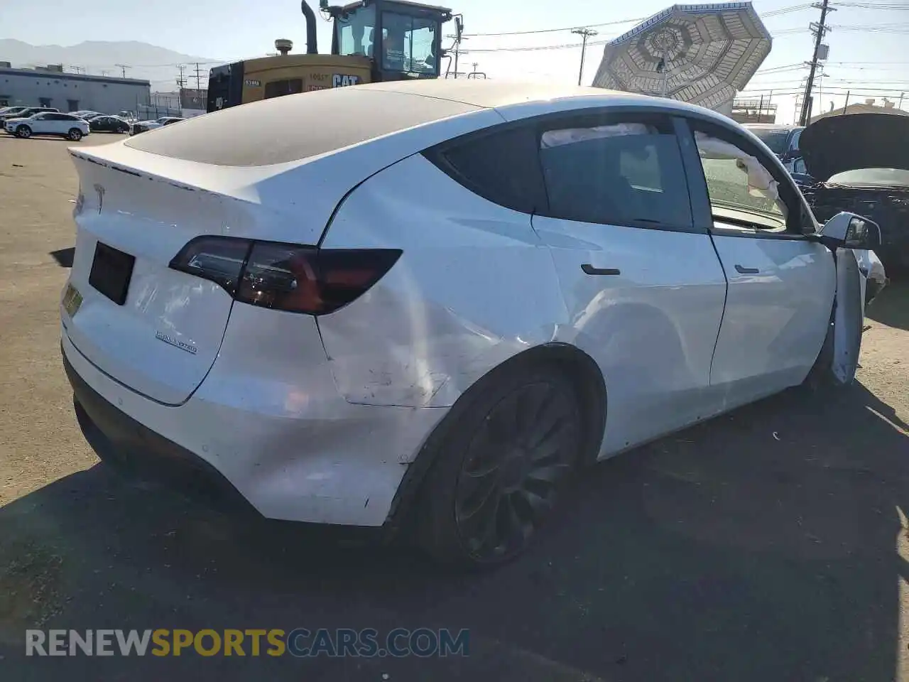 3 Фотография поврежденного автомобиля 5YJYGDEFXMF263414 TESLA MODEL Y 2021