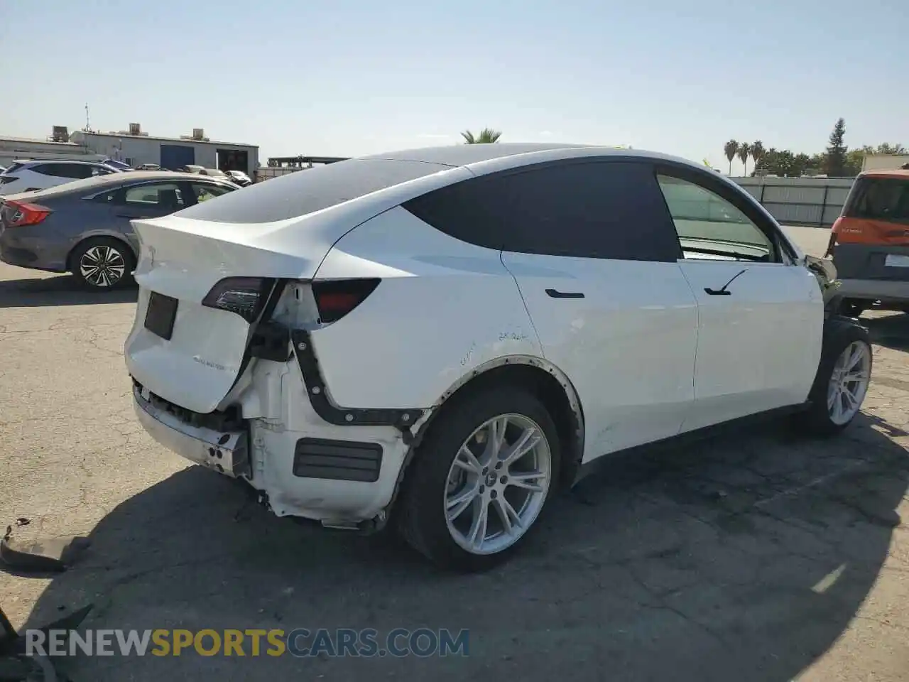 3 Photograph of a damaged car 7SAYGAEE0NF494123 TESLA MODEL Y 2022