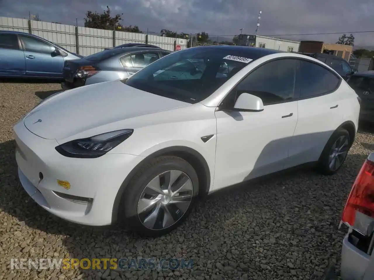 1 Photograph of a damaged car 7SAYGAEE1NF403523 TESLA MODEL Y 2022