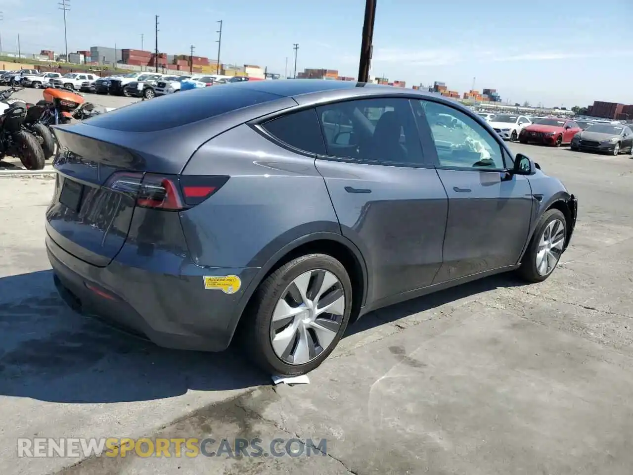 3 Photograph of a damaged car 7SAYGAEE1NF486077 TESLA MODEL Y 2022