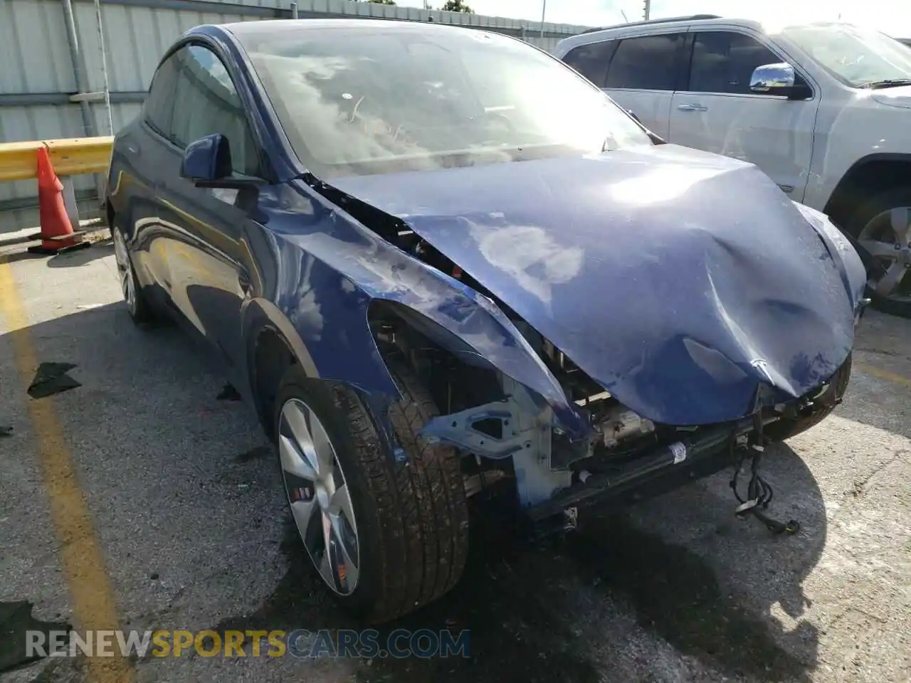 1 Photograph of a damaged car 7SAYGAEE1NF533219 TESLA MODEL Y 2022