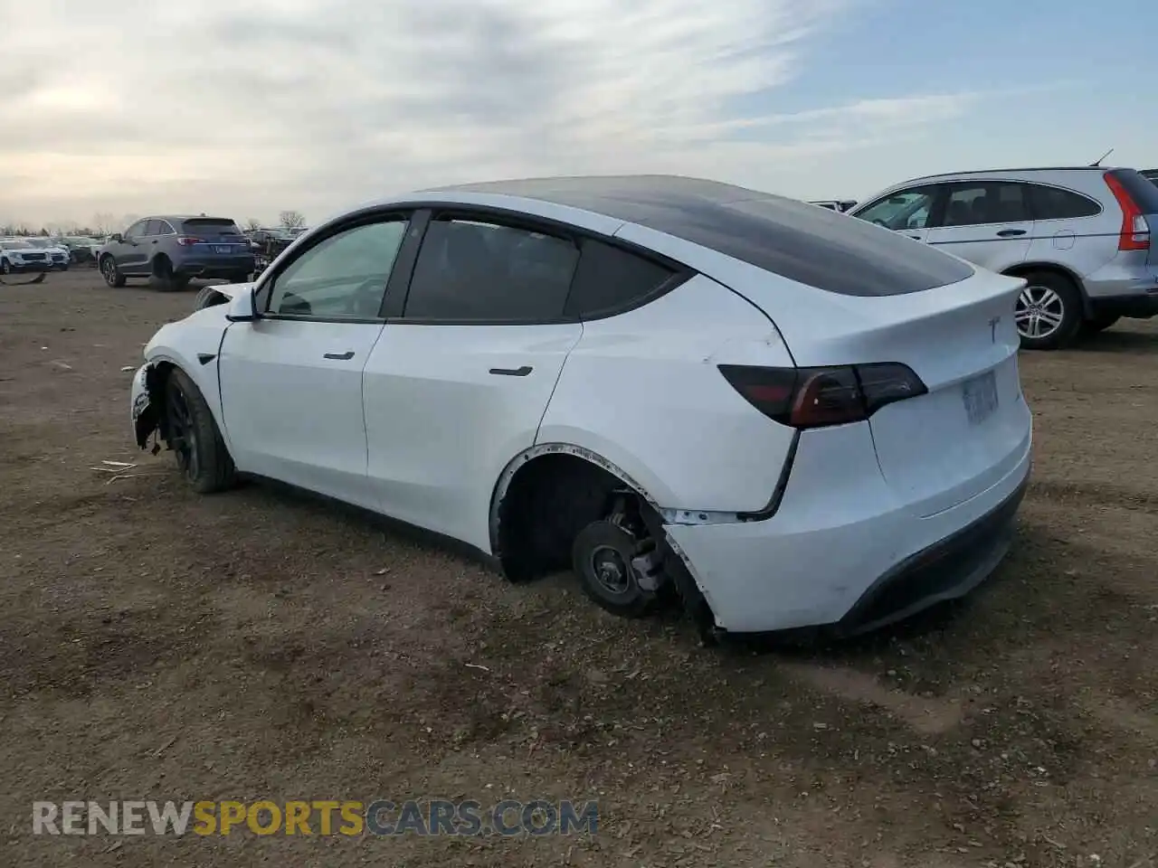 2 Photograph of a damaged car 7SAYGAEE1NF540574 TESLA MODEL Y 2022