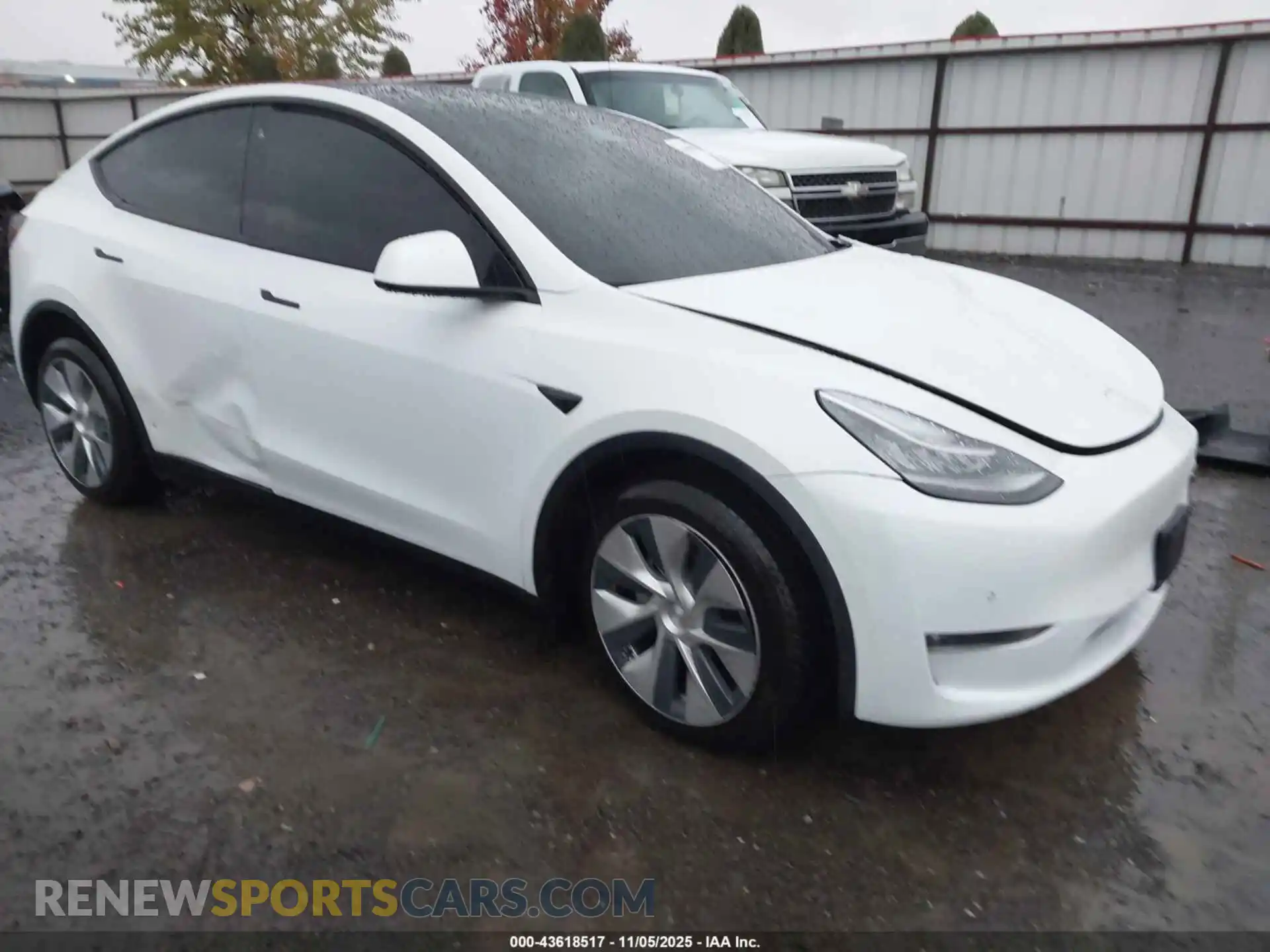 1 Photograph of a damaged car 7SAYGAEE2NF384464 TESLA MODEL Y 2022