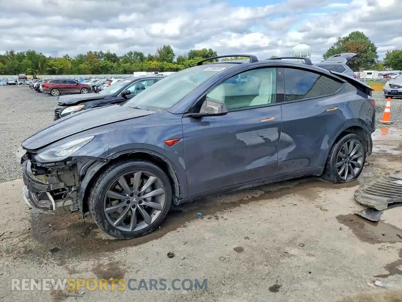 1 Photograph of a damaged car 7SAYGAEE2NF419231 TESLA MODEL Y 2022