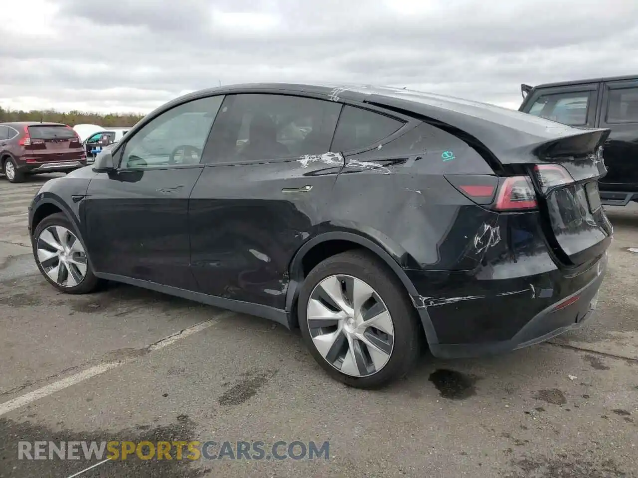 2 Photograph of a damaged car 7SAYGAEE2NF524559 TESLA MODEL Y 2022