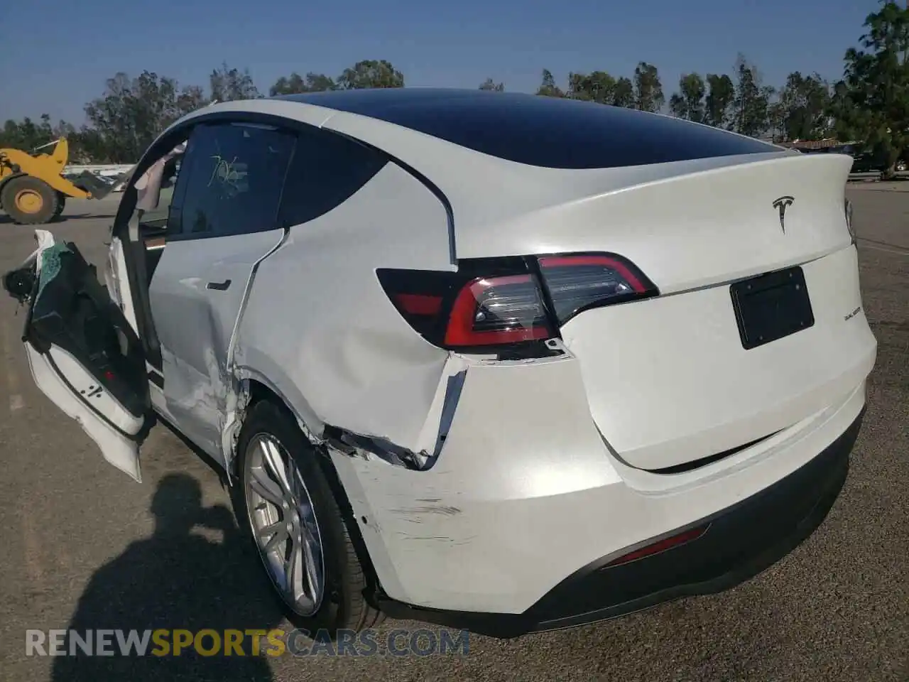 3 fotografías del automóvil dañado 7SAYGAEE3NF378897 TESLA MODEL Y 2022