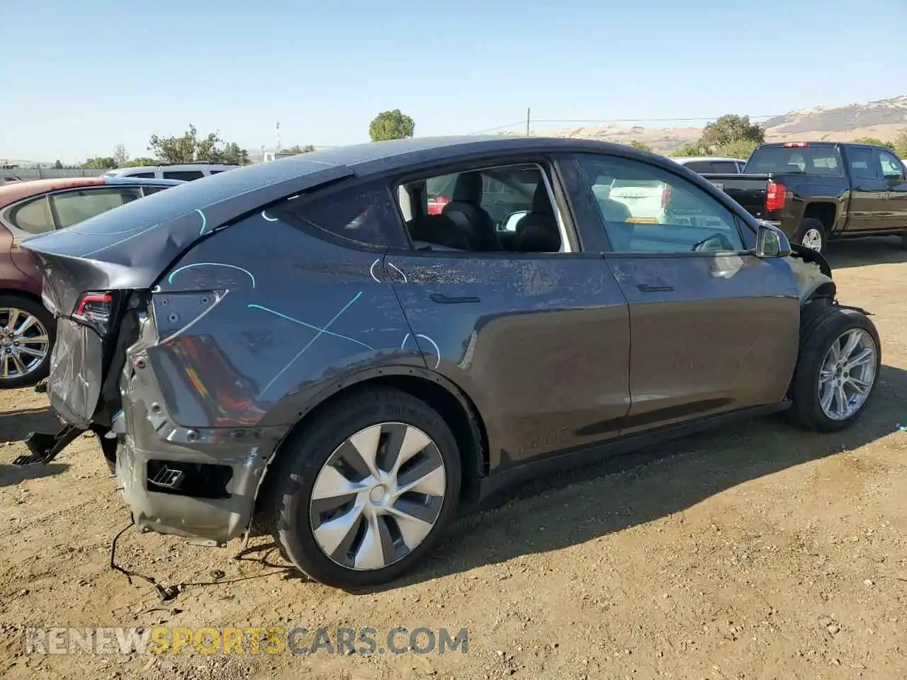 3 Photograph of a damaged car 7SAYGAEE3NF393657 TESLA MODEL Y 2022