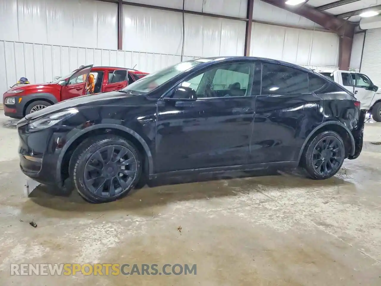 1 Photograph of a damaged car 7SAYGAEE3NF468745 TESLA MODEL Y 2022
