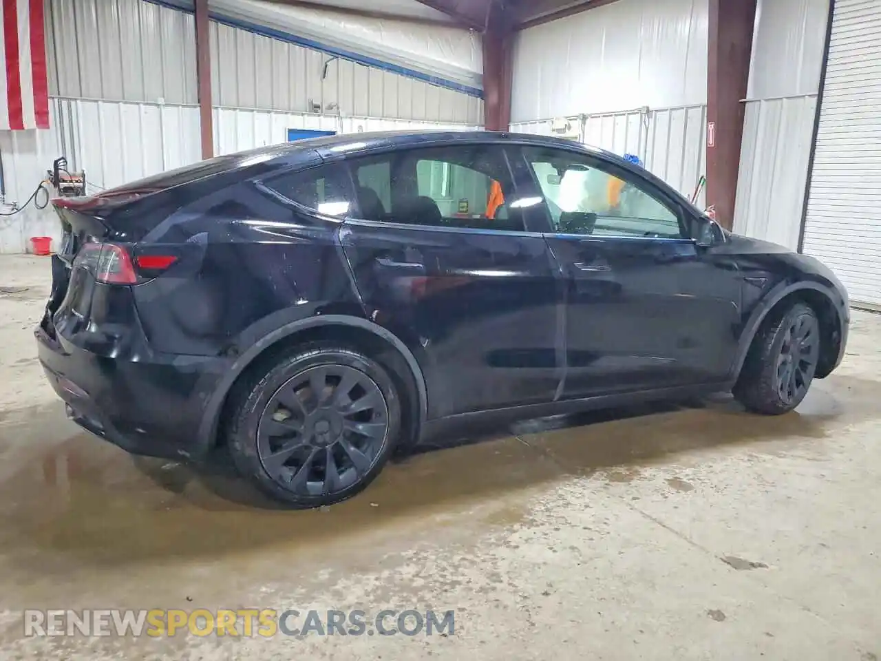 3 Photograph of a damaged car 7SAYGAEE3NF468745 TESLA MODEL Y 2022