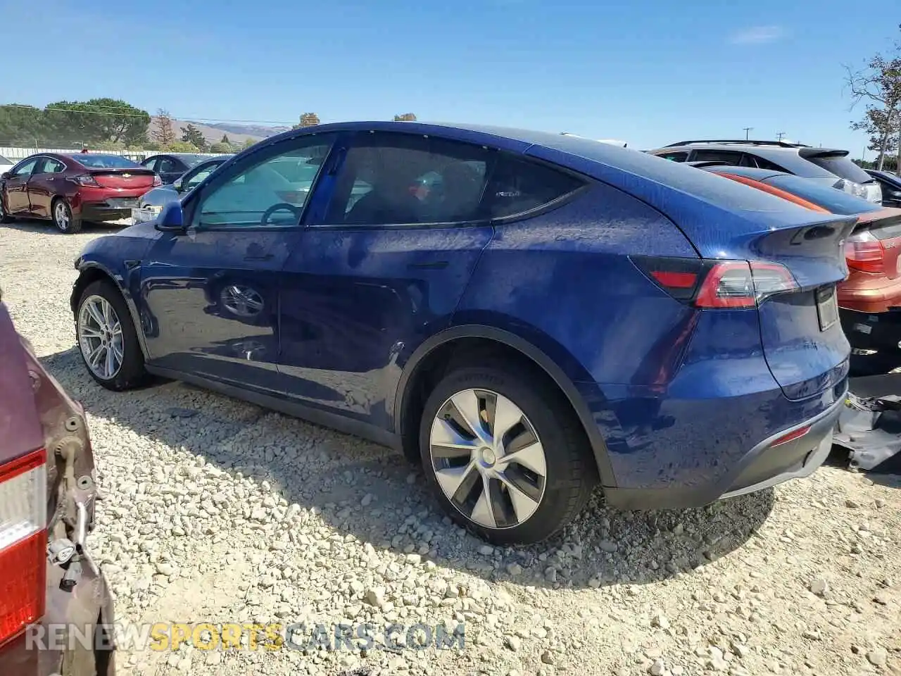 2 Photograph of a damaged car 7SAYGAEE3NF493127 TESLA MODEL Y 2022