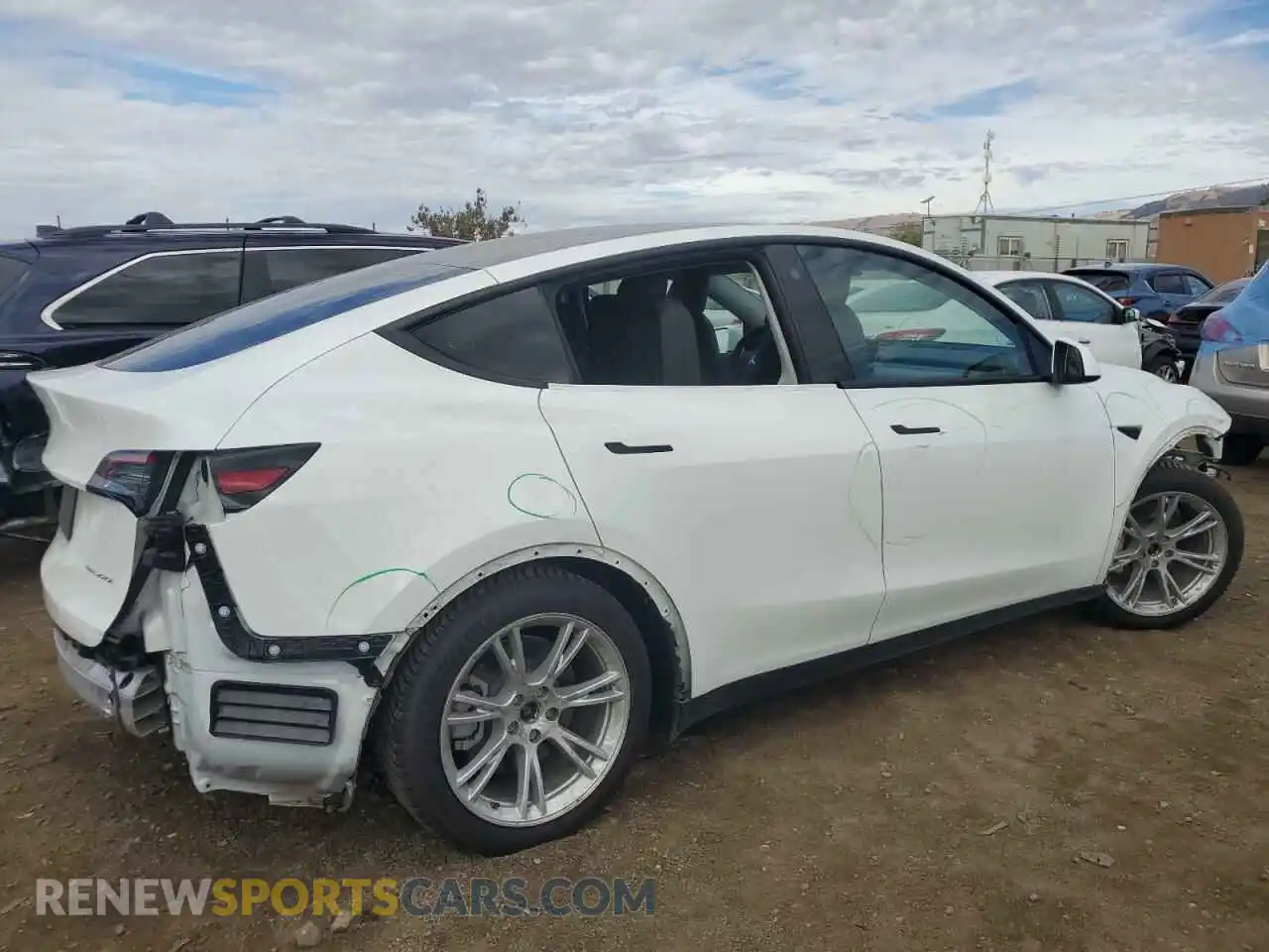 3 Photograph of a damaged car 7SAYGAEE4NF362899 TESLA MODEL Y 2022