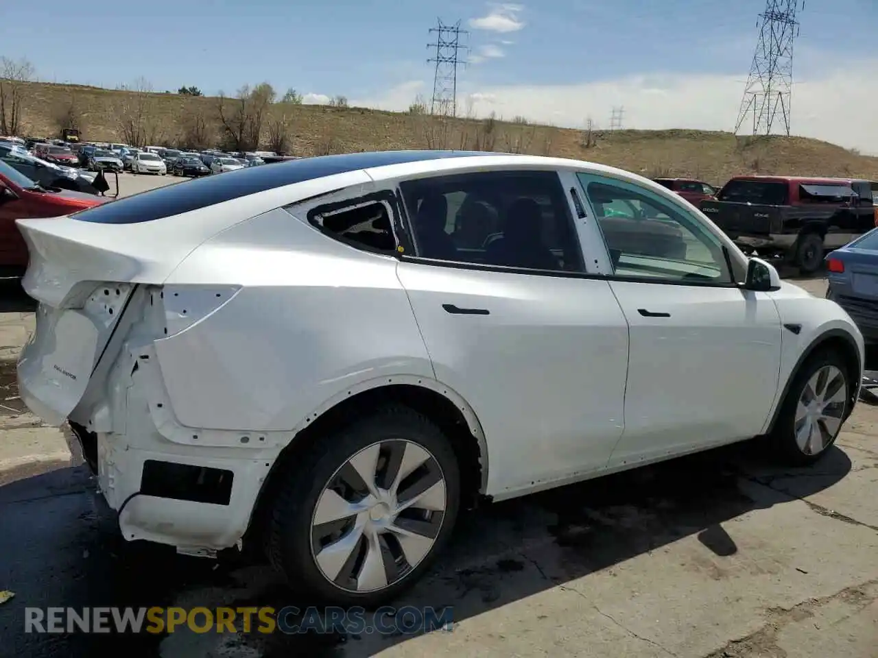 3 Photograph of a damaged car 7SAYGAEE4NF534588 TESLA MODEL Y 2022
