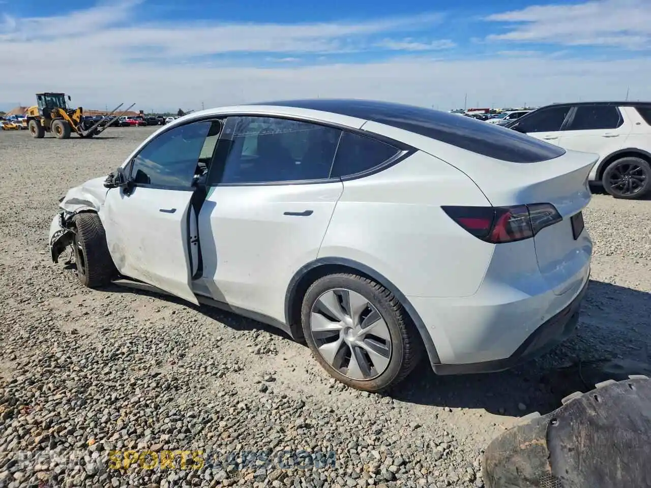 2 fotografías del automóvil dañado 7SAYGAEE4NF548281 TESLA MODEL Y 2022