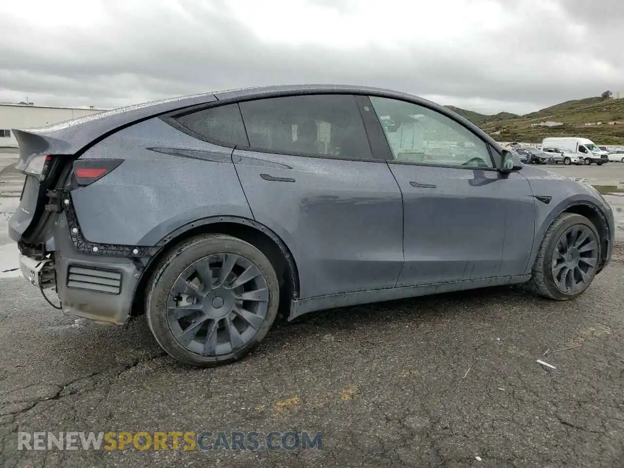 3 Photograph of a damaged car 7SAYGAEE4NF560267 TESLA MODEL Y 2022