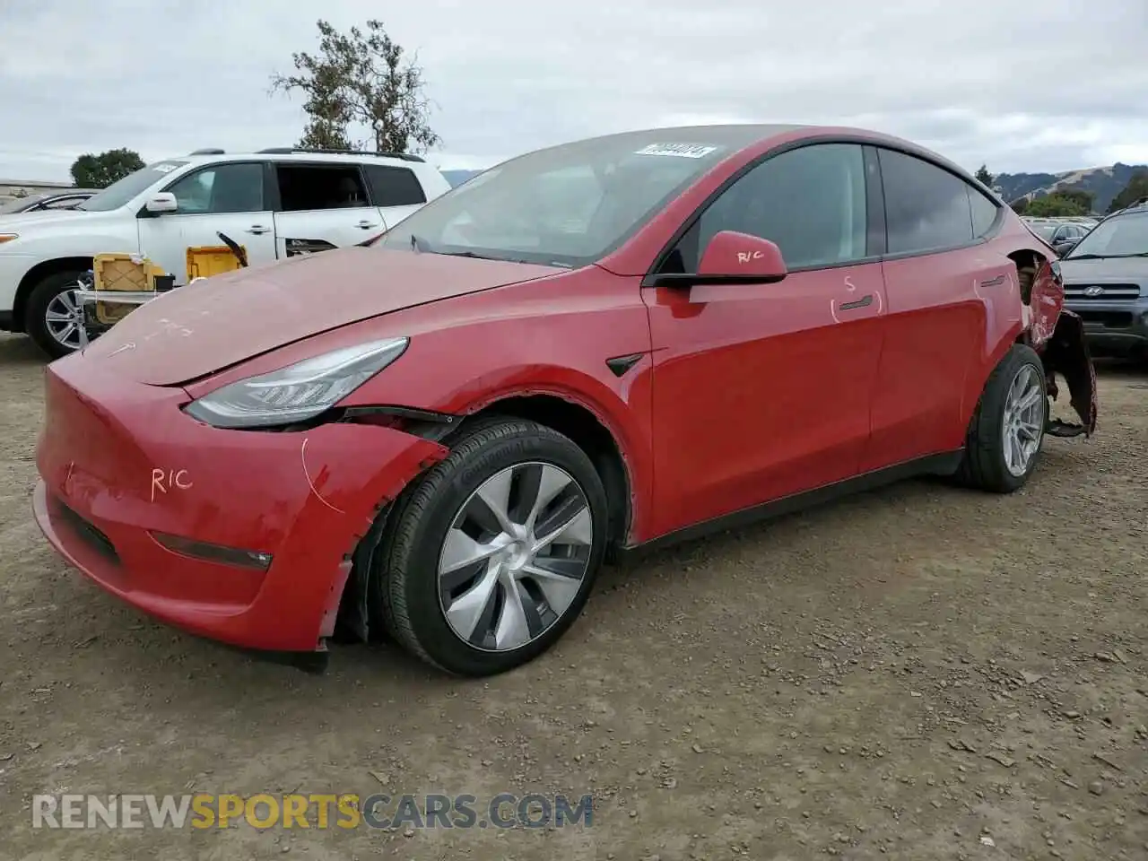 1 Photograph of a damaged car 7SAYGAEE4NF570653 TESLA MODEL Y 2022