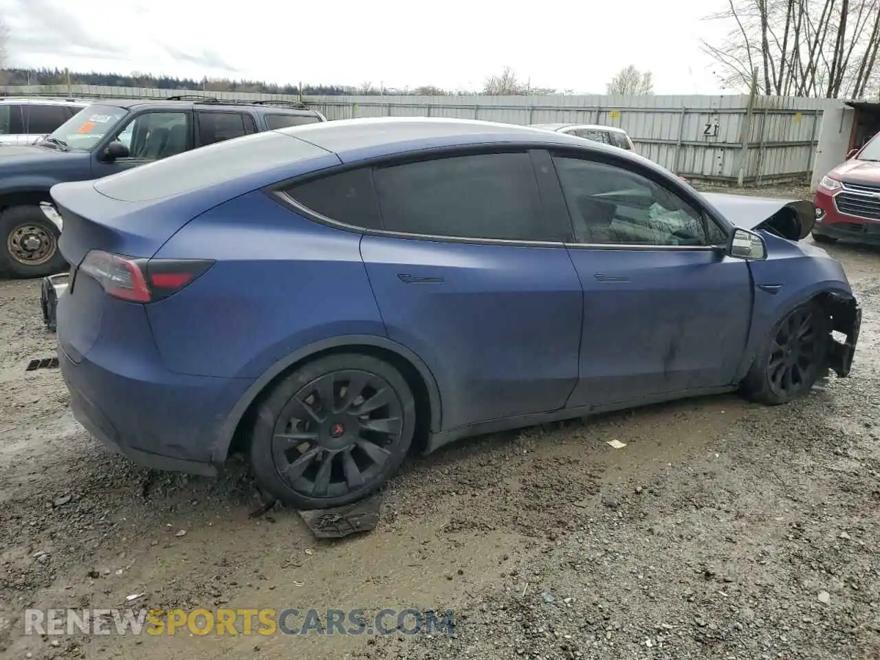 3 Photograph of a damaged car 7SAYGAEE5NF400740 TESLA MODEL Y 2022